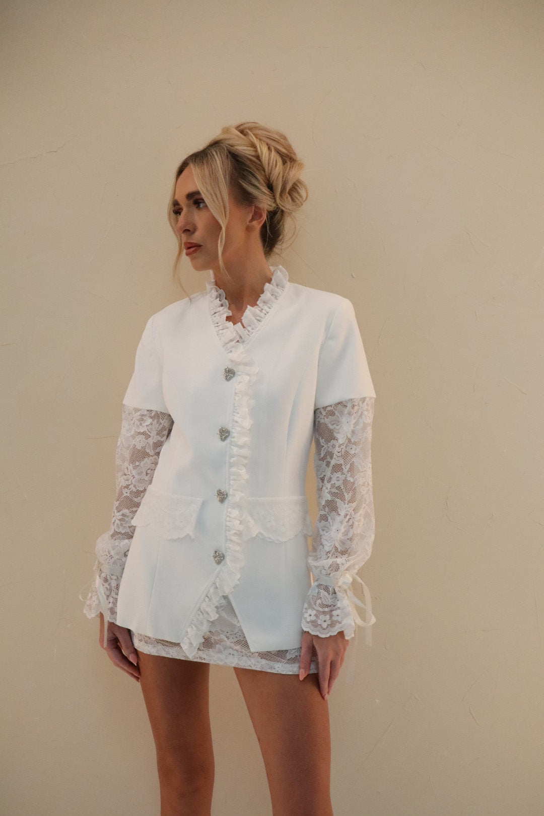 Elowen White Blazer & Lace under skirt